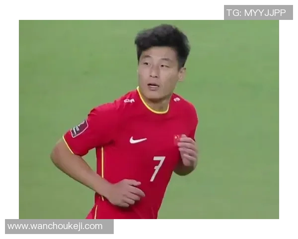 中国最帅足球球星是谁 他凭借外貌与实力征服球迷的心